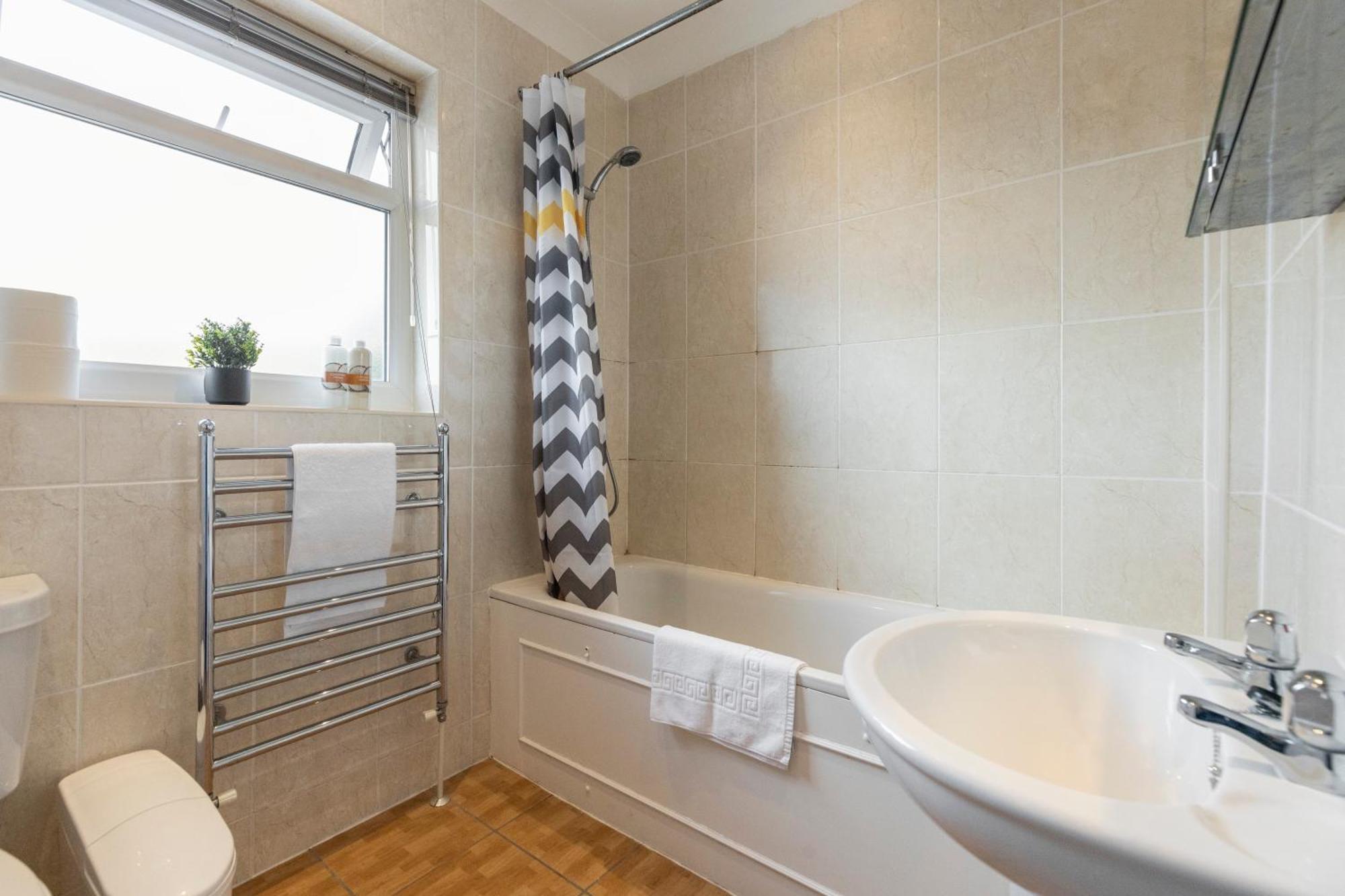 Chrystal Palace Stays With Free Parking Lambeth Londres Extérieur photo